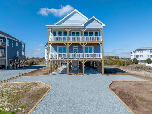 3639 Island Dr, N Topsail Beach, NC, 28460-8205 | Card Image