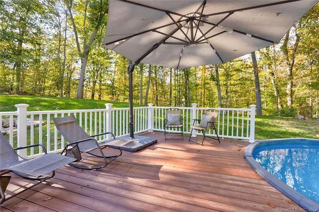 7 Red Oak Ln, House other with 4 bedrooms, 3 bathrooms and null parking in Norwalk CT | Image 29