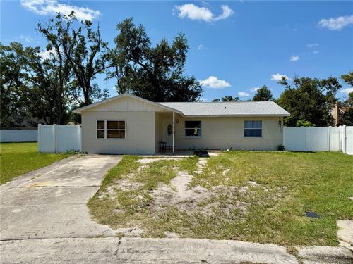 1206 W Hall Pl, TAMPA, FL, 33604-3921 | Card Image