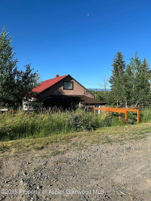 16125 57 8/10 Rd, Collbran, CO, 81624-9711 | Card Image
