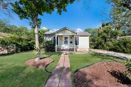 4311 Howard St, San Antonio, TX, 78212-1546 | Card Image