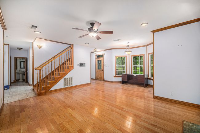 613 Seals Rd, House other with 4 bedrooms, 4 bathrooms and null parking in Bartonville TX | Image 7