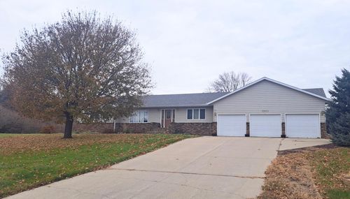 12925 Prairiewood Dr, ABERDEEN, SD, 57401-8104 | Card Image