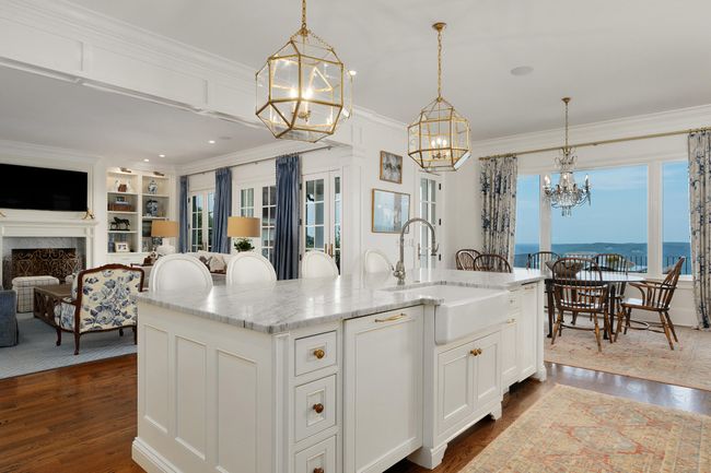 802 W Brow Rd, Home with 7 bedrooms, 8 bathrooms and 4 parking in Lookout Mountain TN | Image 25