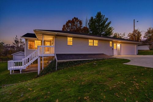 178 40th St, Allegan, MI, 49010-9144 | Card Image