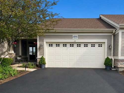 2815 Normandy Cir, Naperville, IL, 60564-4668 | Card Image