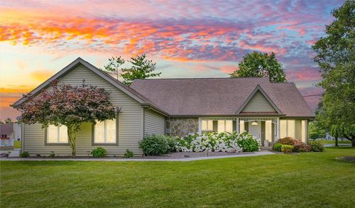 514 W Coolidge Ave, Charleston, IL, 61920-3812 | Card Image