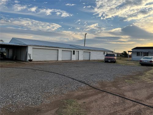 16386 S County Road 202, Altus, OK, 73521 | Card Image