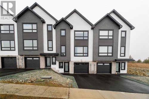 24 Donegal Run, St. John's, NL, A1H0P7 | Card Image