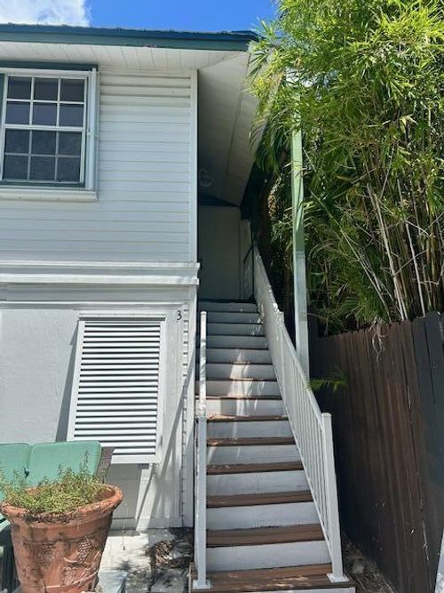 3-727 Penn Street, West Palm Beach, FL, 33401 | Card Image