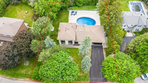 56 Cynthia Cres, Richmond Hill, ON, L4E2P9 | Card Image