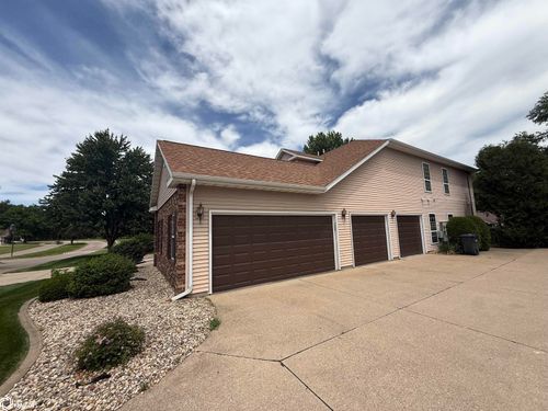 b-1508 Orchard Meadow Dr, Burlington, IA, 52601-2081 | Card Image