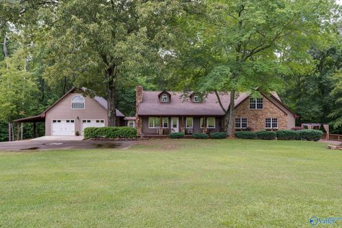 890 8th St Nw, Arab, AL, 35016-1895 | Card Image