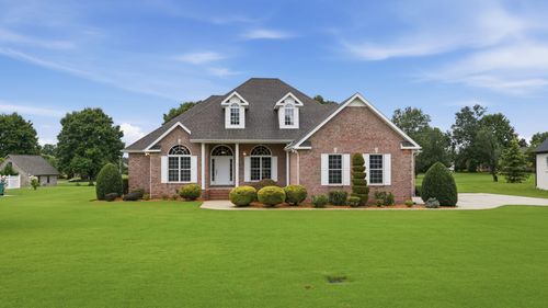 229 Ridgecrest Dr, Winchester, TN, 37398-6429 | Card Image