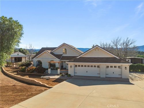 2470 Via Clarita, Acton, CA, 93510-1307 | Card Image