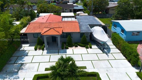 4210 W 6th Ave, Hialeah, FL, 33012-3816 | Card Image