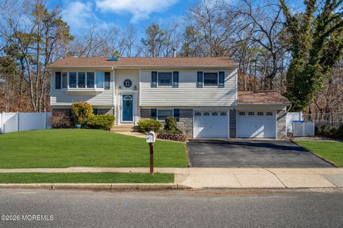 1172 Dell Street, Toms River, NJ, 08755 | Card Image