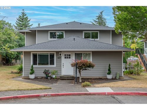 1411 Ne Paropa Ct, Gresham, OR, 97030-4325 | Card Image