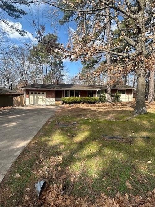 6 Oxford Ln, Bella Vista, AR, 72714-3830 | Card Image