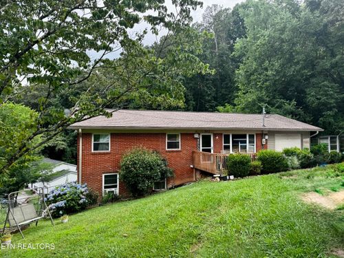 502 Crestwood Dr, Clinton, TN, 37716-2402 | Card Image
