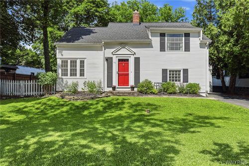67 Hirschfield Dr, Amherst, NY, 14221-6805 | Card Image