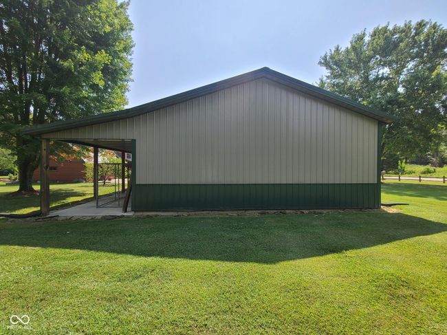 9695 Houston Rd, House other with 3 bedrooms, 3 bathrooms and null parking in Freetown IN | Image 49
