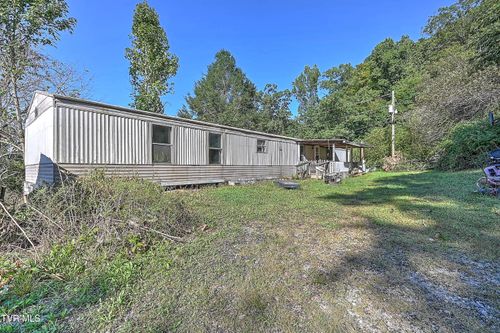 408 War Valley Rd, Church Hill, TN, 37642-7017 | Card Image