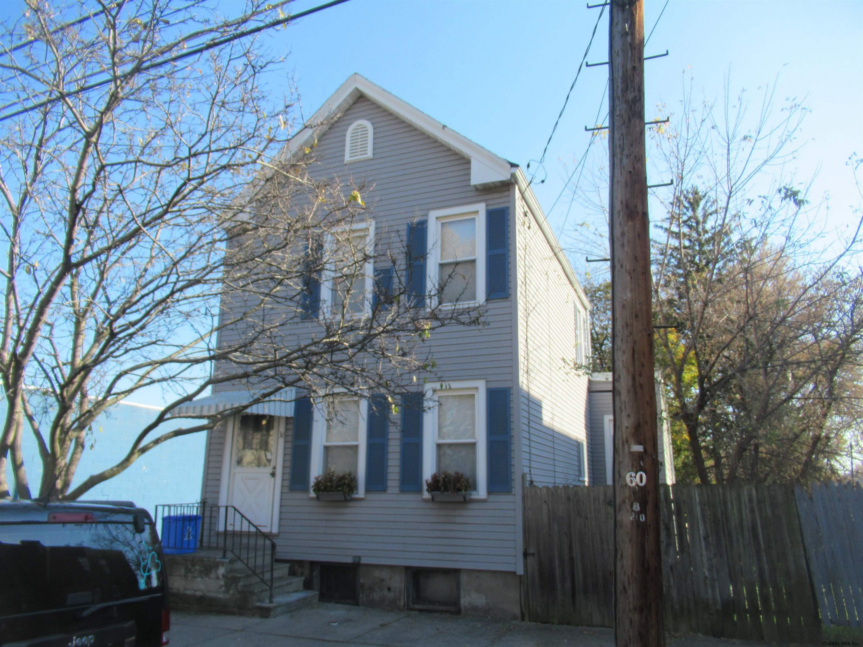 Ontario St, Albany, NY 12206