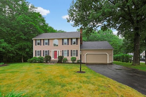 2 Field Dr., Plainville, MA, 02762 | Card Image