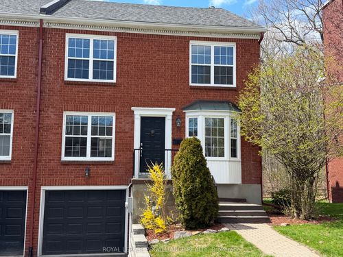 39 Country Club Place, Brockville, ON, K6V6T8 | Card Image