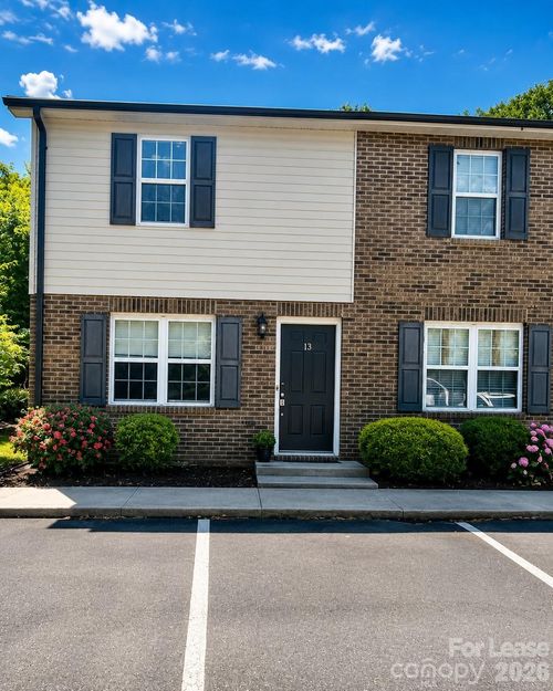 1123 3rd Ave Sw, Hickory, NC, 28602-2511 | Card Image