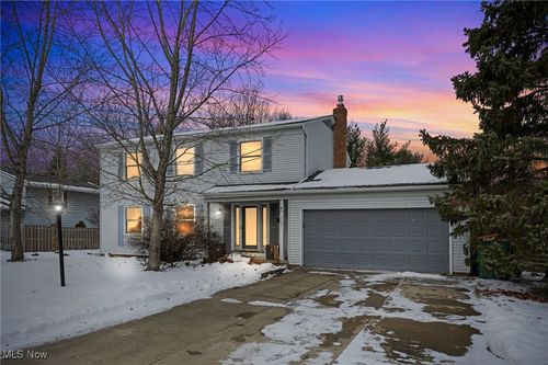 2281 Parmalee Dr, Seven Hills, OH, 44131-4110 | Card Image