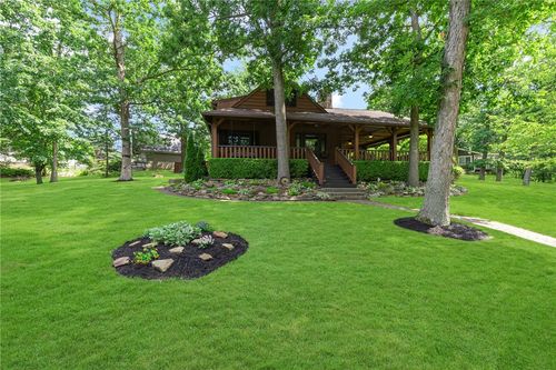 260 Todd Ln, Monaca, PA, 15061-2629 | Card Image