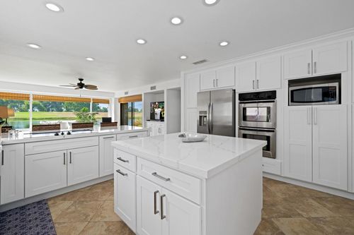 35018 Mission Hills Dr, Rancho Mirage, CA, 92270-1305 | Card Image