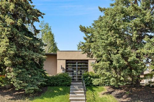 1412 Kerwood Cres Sw, Calgary, AB, T2V2N8 | Card Image