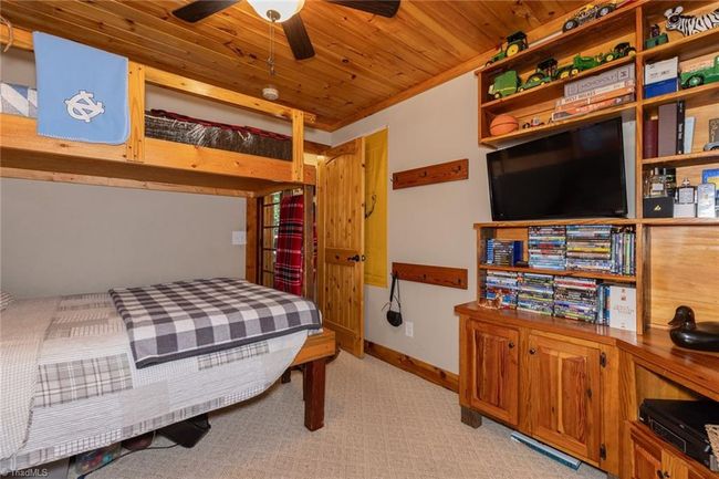 375 Carolina Rd, House other with 2 bedrooms, 2 bathrooms and null parking in Millers Creek NC | Image 15