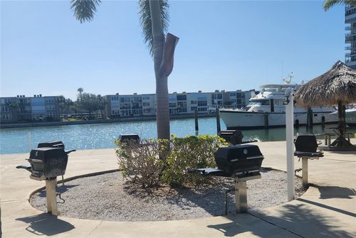 apt-207-7645 Sun Island Dr S, SOUTH PASADENA, FL, 33707-4430 | Card Image