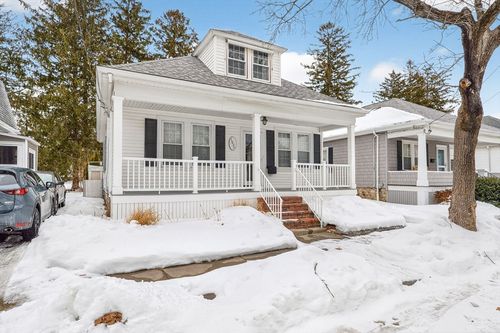 1027 Kenmore St, New Bedford, MA, 02745-3101 | Card Image