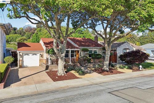 14564 Wake Ave, San Leandro, CA, 94578-1743 | Card Image