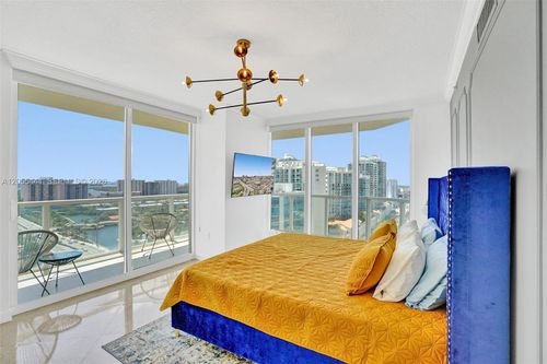 1908-16699 Collins Ave, Sunny Isles Beach, FL, 33160-5408 | Card Image