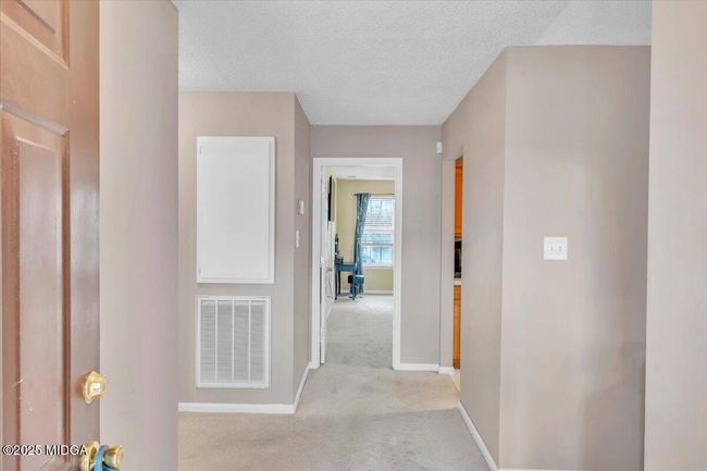 5 - Foyer | Image 5