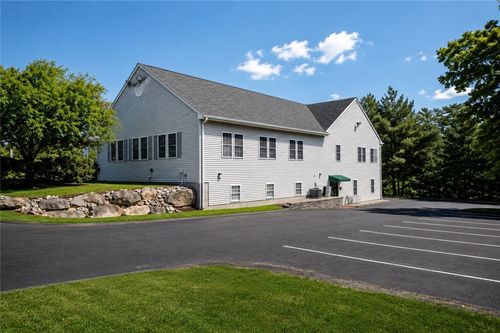3-16 Nooseneck Hill Rd, West Greenwich, RI, 02817-1511 | Card Image