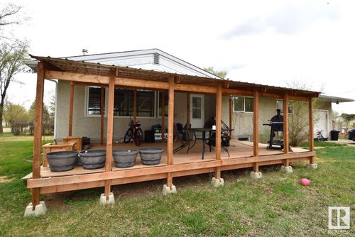 4808 51 Ave, Vilna, AB, T0A0B3 | Card Image