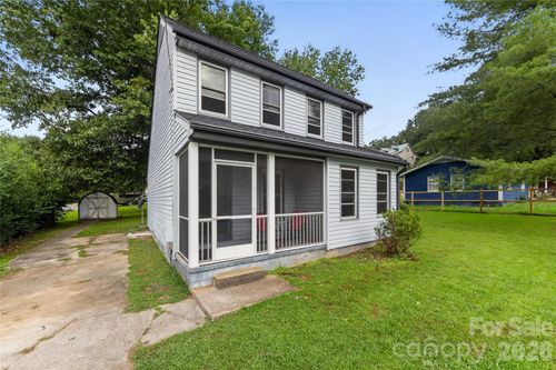 131 Spencer Street, Clyde, NC, 28721 | Card Image