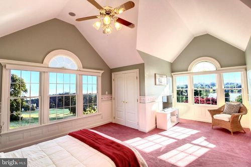 lake-suite-17235 Whisper Hill Rd, CULPEPER, VA, 22701-1970 | Card Image