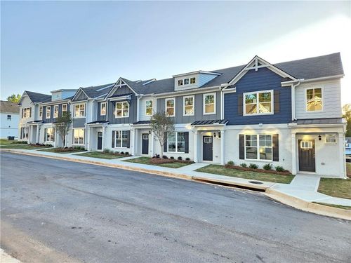 2526 Riverside Rd, Conyers, GA, 30013-8227 | Card Image