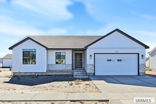 3088 Blue Muse Road, Ammon, ID, 83406 | Card Image