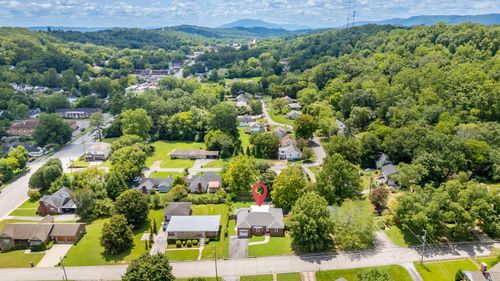 108 W Daytona Dr, Chattanooga, TN, 37415-2106 | Card Image