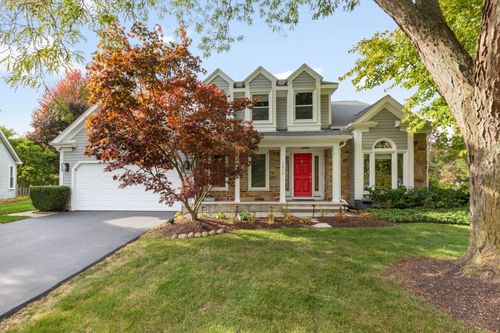 1272 Sandhurst Dr, Buffalo Grove, IL, 60089-6816 | Card Image