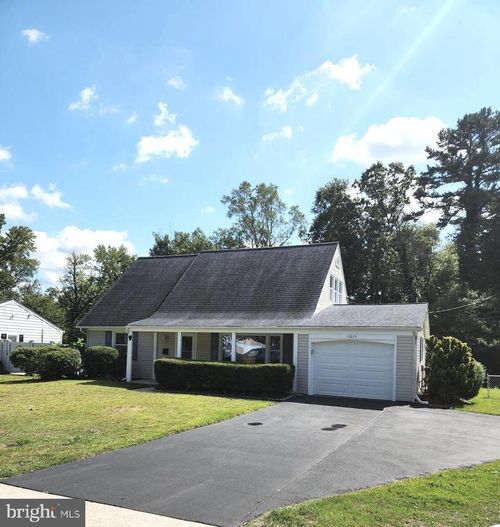 13015 Victoria Heights Dr, Bowie, MD, 20715-3020 | Card Image
